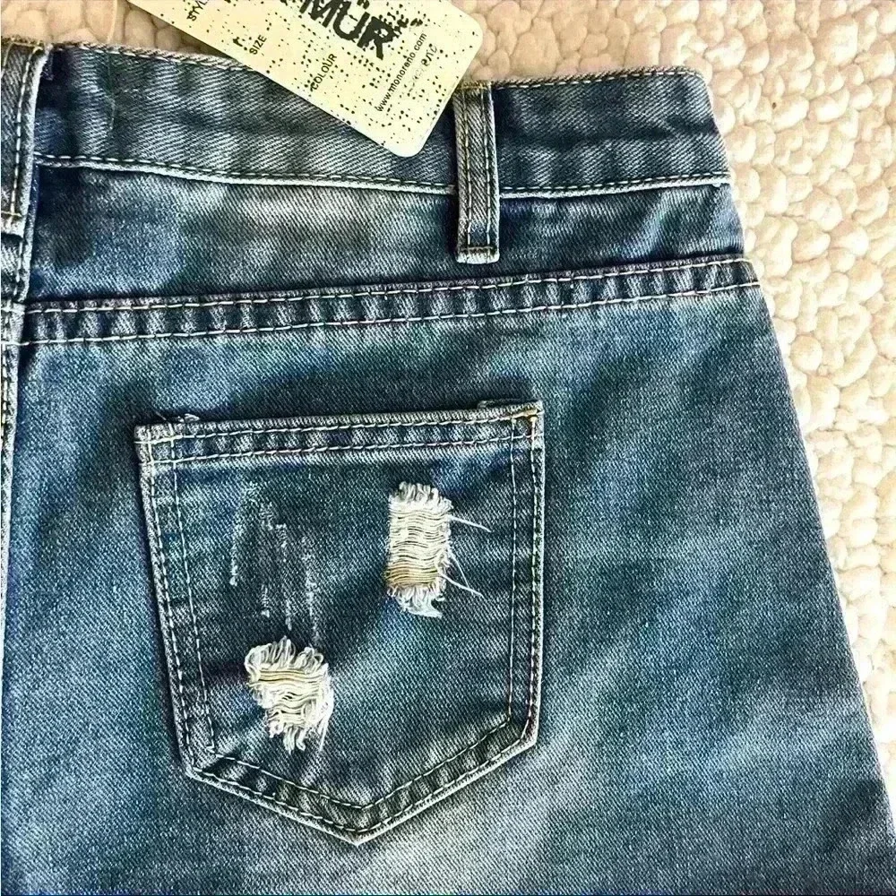 NWT Mur Mur Highrise Med Wash Distress Webbed Cuffed Denim Jean Shorts Size‎ L